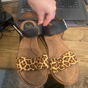 Soft leather and cow hide sandals